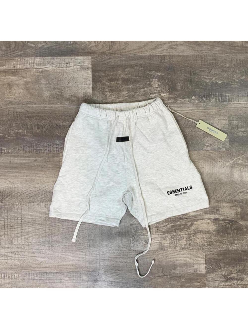 Essentials Shorts Light Oatmeal | Small